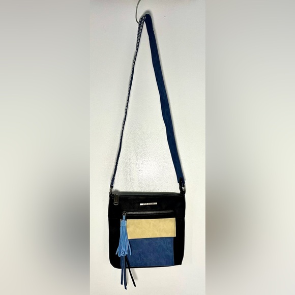 NWOT Steve Madden Black, Blue, and Cream Crossbody Bag - Picture 2 of 13